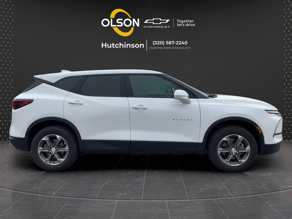 Certified 2025 Chevrolet Blazer LT AWD/4WD image 18