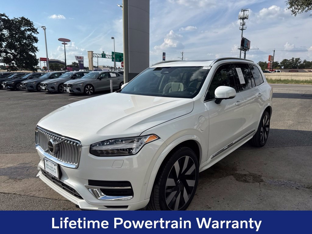 Certified 2024 Volvo XC90 T8 Plus w/ Protection Package Premier AWD/4WD image 3