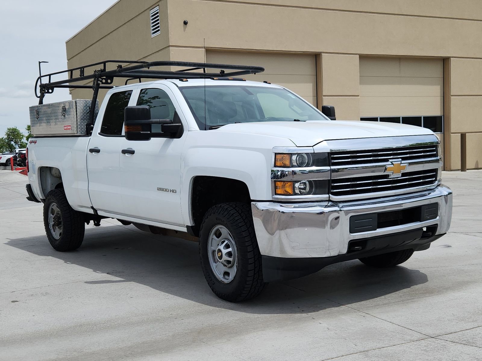 Used 2017 Chevrolet Silverado 2500 W/T w/ WT Convenience Package AWD/4WD image 7