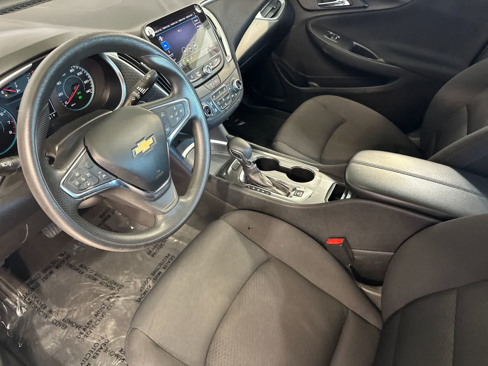 Used 2023 Chevrolet Malibu LT FWD image 12