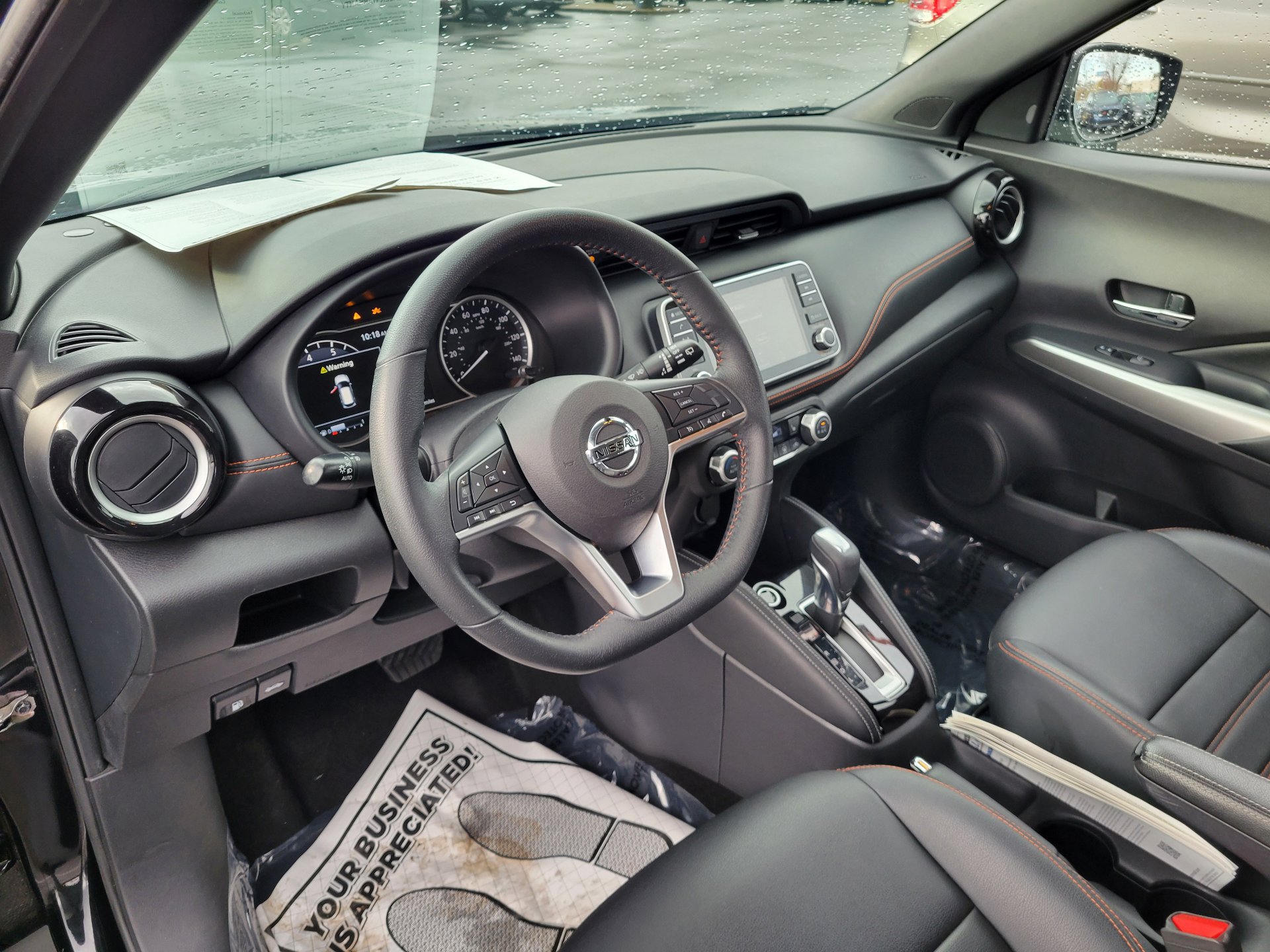 Used 2020 Nissan Kicks SR w/ SR Premium Package image 17