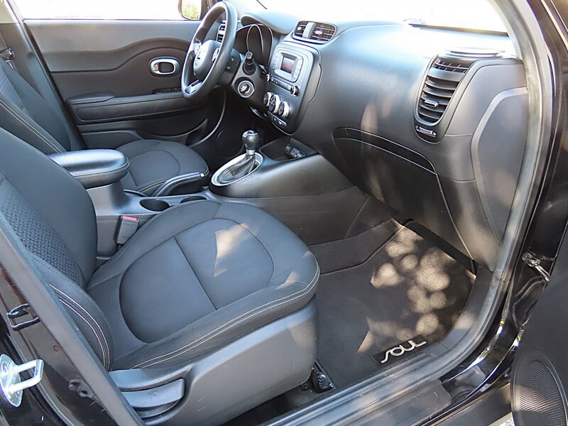 Used 2014 Kia Soul + w/ Eco Package FWD image 19