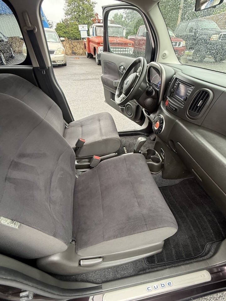 Used 2011 Nissan Cube 1.8 SL w/ SL Preferred Pkg FWD image 11