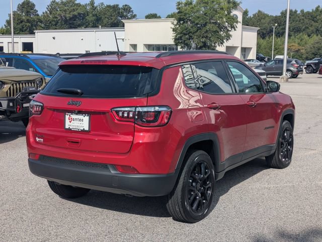 New 2026 Jeep Compass Latitude AWD/4WD image 3