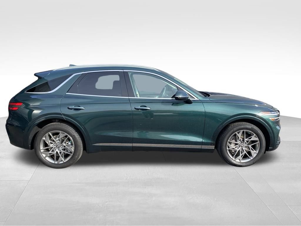 Used 2024 Genesis GV70 2.5T w/ Select Package image 2