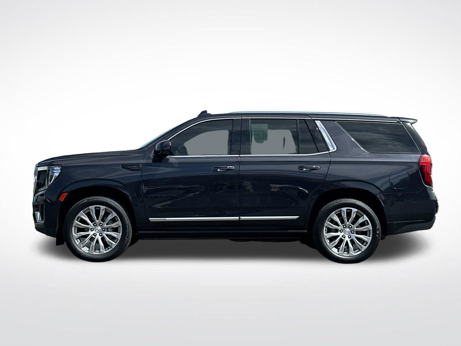 Used 2023 GMC Yukon Denali w/ Denali Reserve Package AWD/4WD image 7