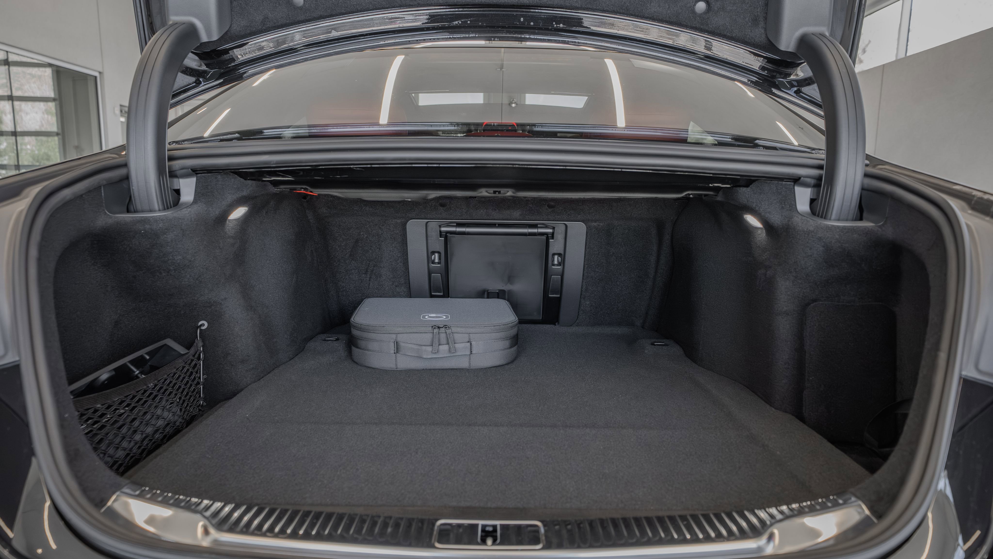 New 2026 Mercedes-Benz S 580e 4MATIC Sedan image 34