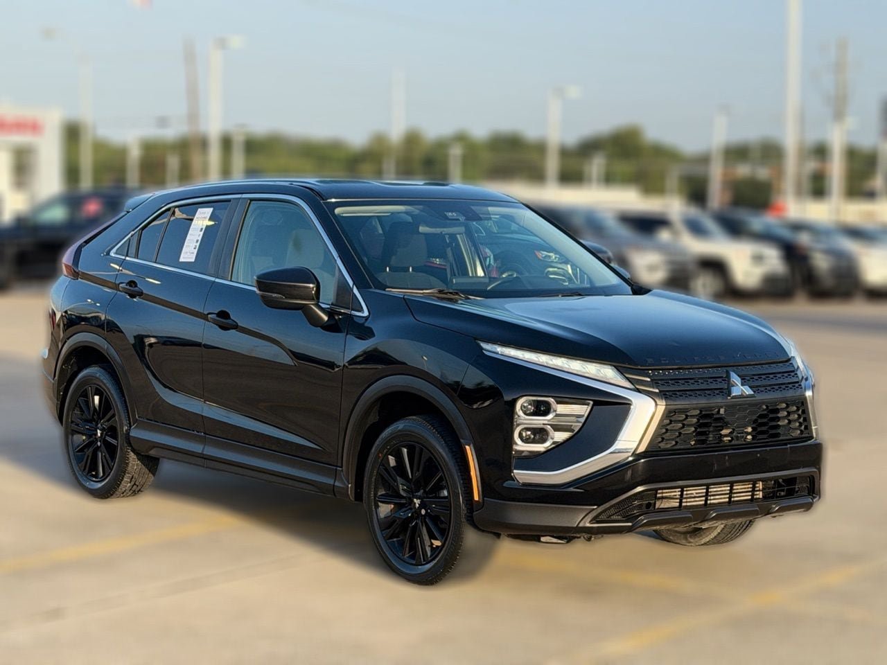 Used 2023 Mitsubishi Eclipse Cross LE AWD/4WD image 5
