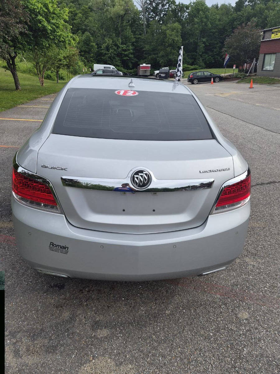 Used 2012 Buick LaCrosse Premium FWD image 9
