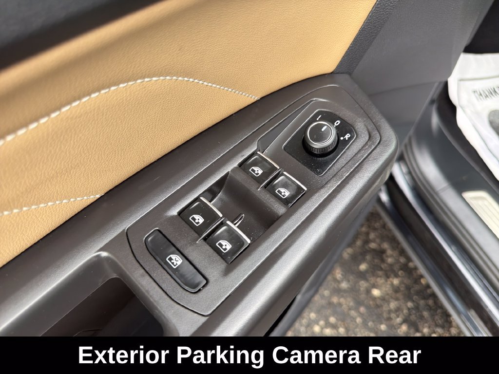 Used 2023 Volkswagen Atlas Cross Sport SE w/ Panoramic Sunroof Package AWD/4WD image 14