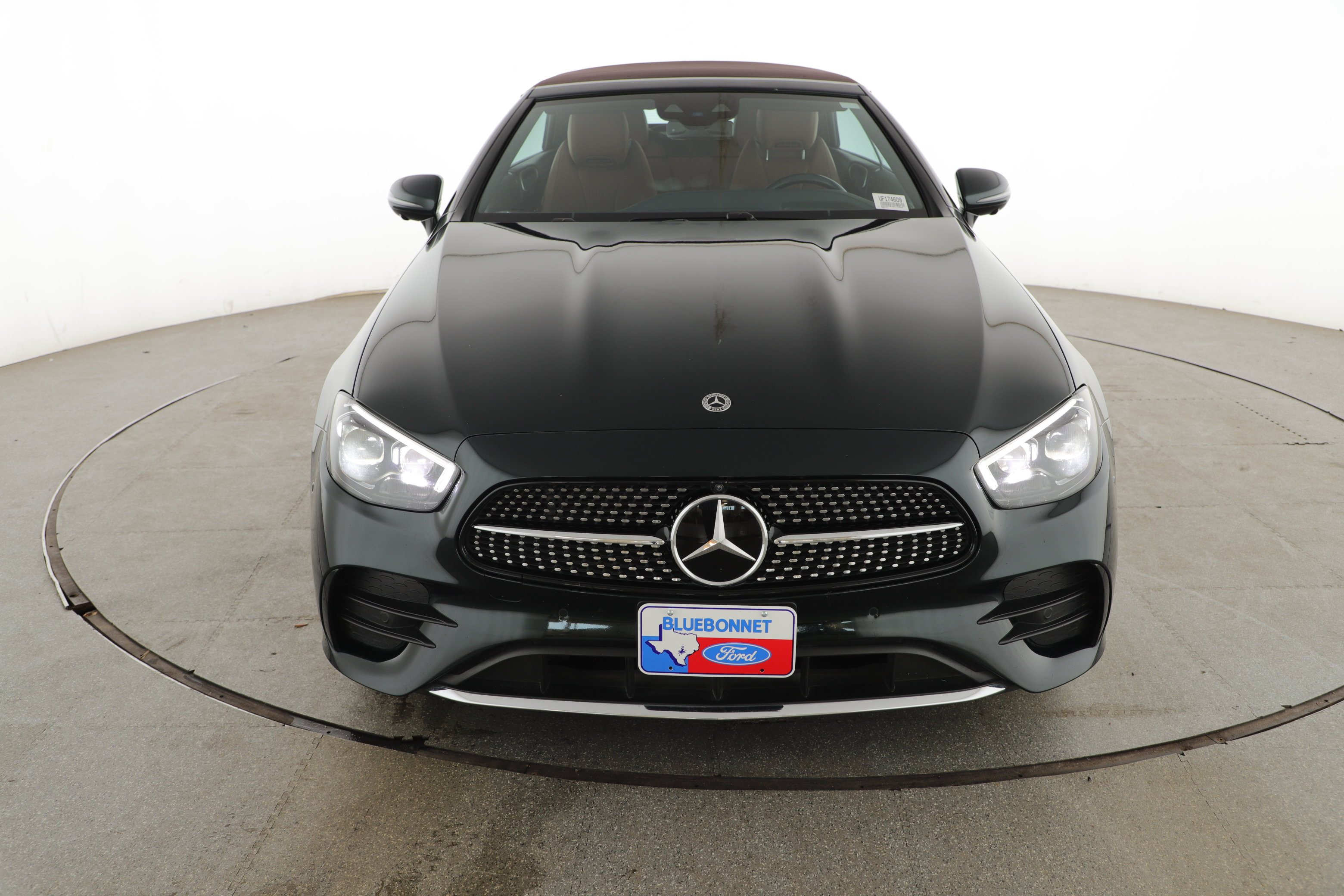 Used 2022 Mercedes-Benz E 450 Cabriolet image 3