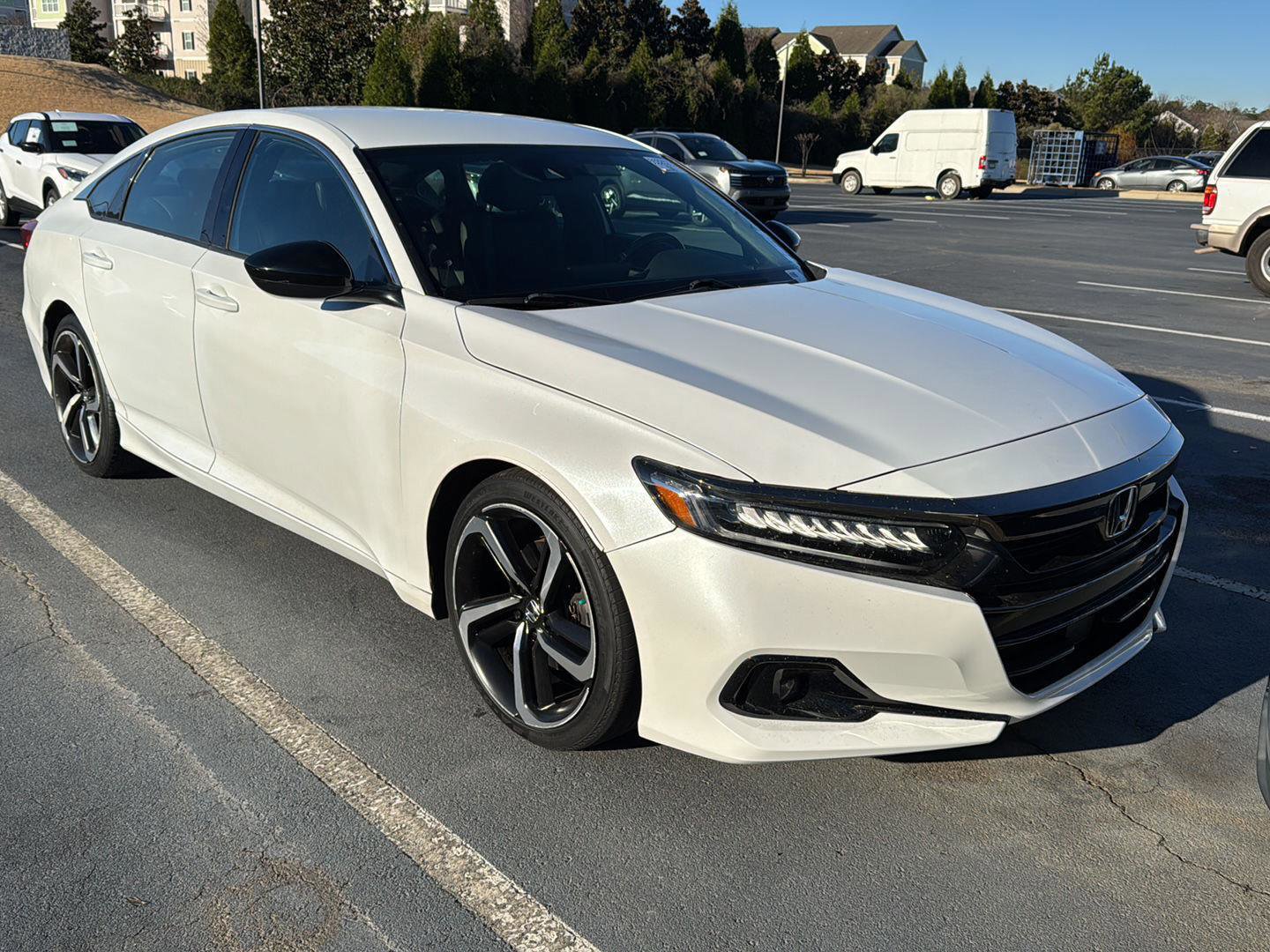 Used 2021 Honda Accord Sport image 4