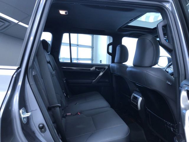 Used 2021 Lexus GX 460 Premium w/ Premium Package image 20