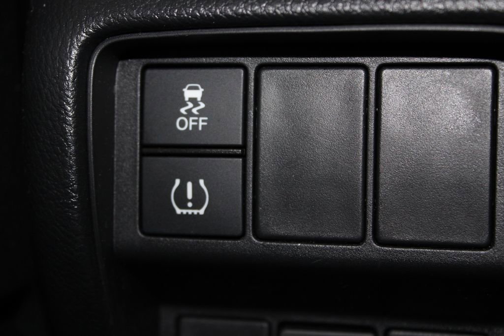 Used 2019 Honda CR-V LX image 33