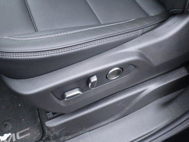 New 2026 GMC Yukon XL Denali w/ Sun & Power Step Package image 28
