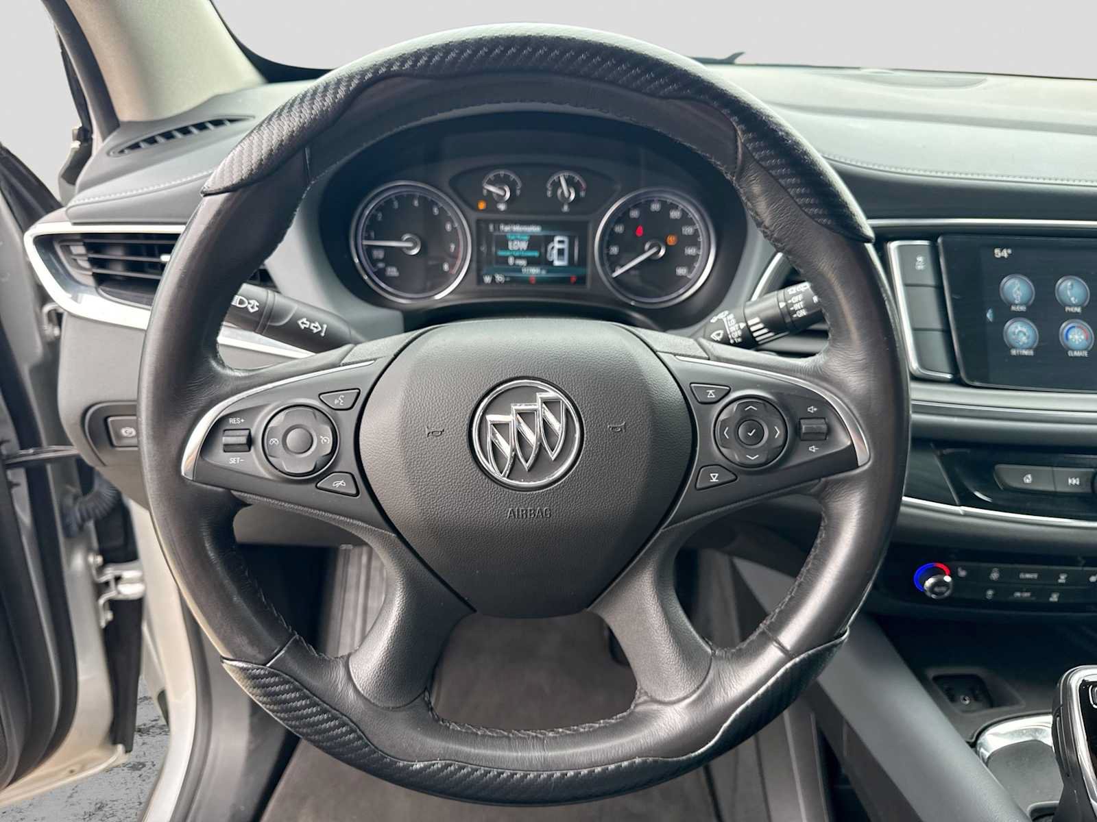 Used 2018 Buick Enclave Essence FWD image 23