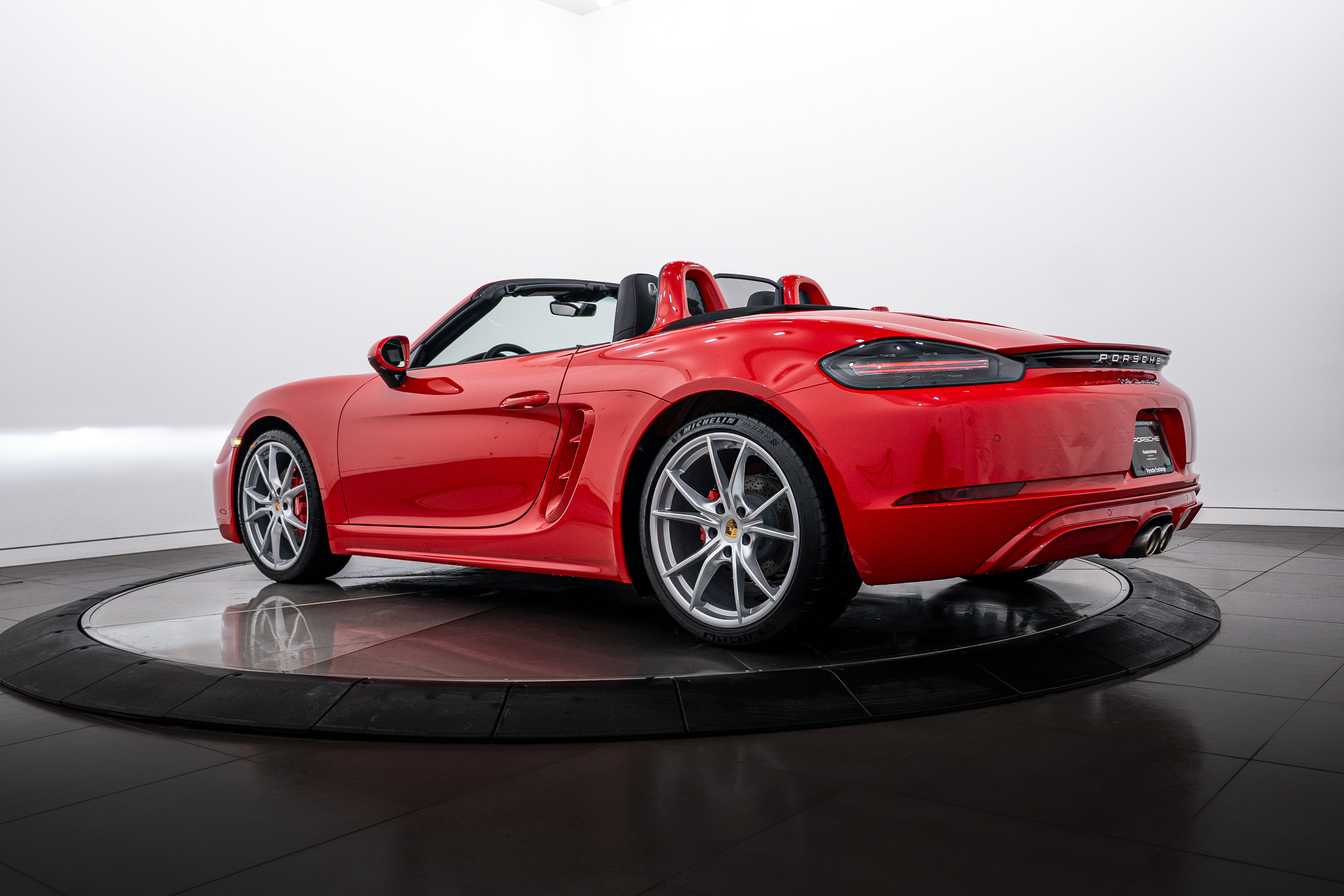 New 2025 Porsche 718 Boxster S image 3