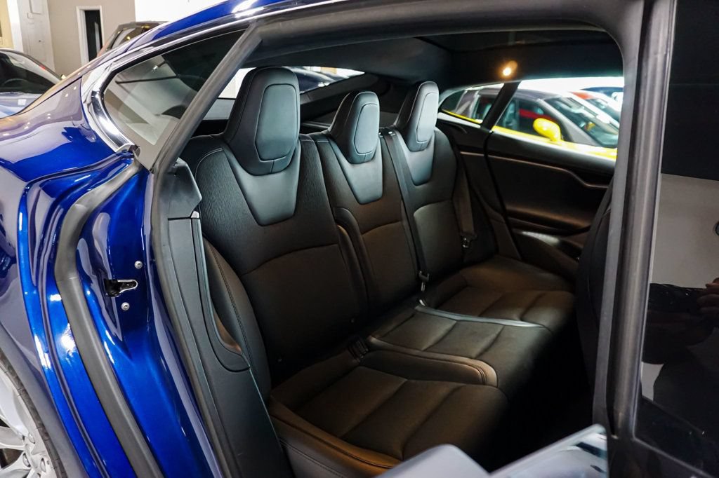 Used 2018 Tesla Model S AWD image 35