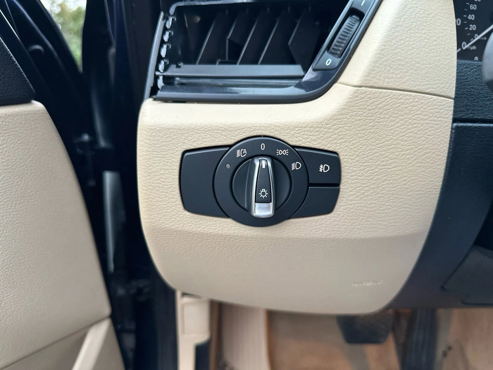 Used 2015 BMW X1 xDrive35i image 28
