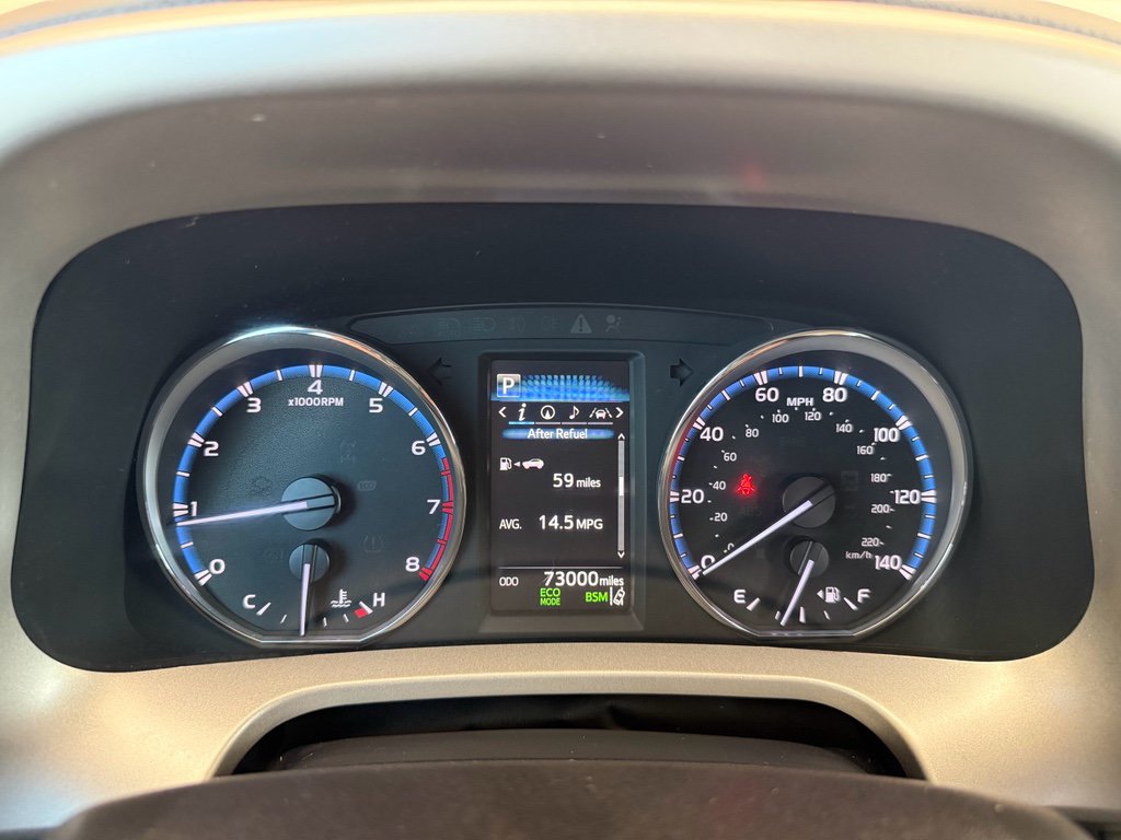 Used 2018 Toyota RAV4 Limited FWD image 19