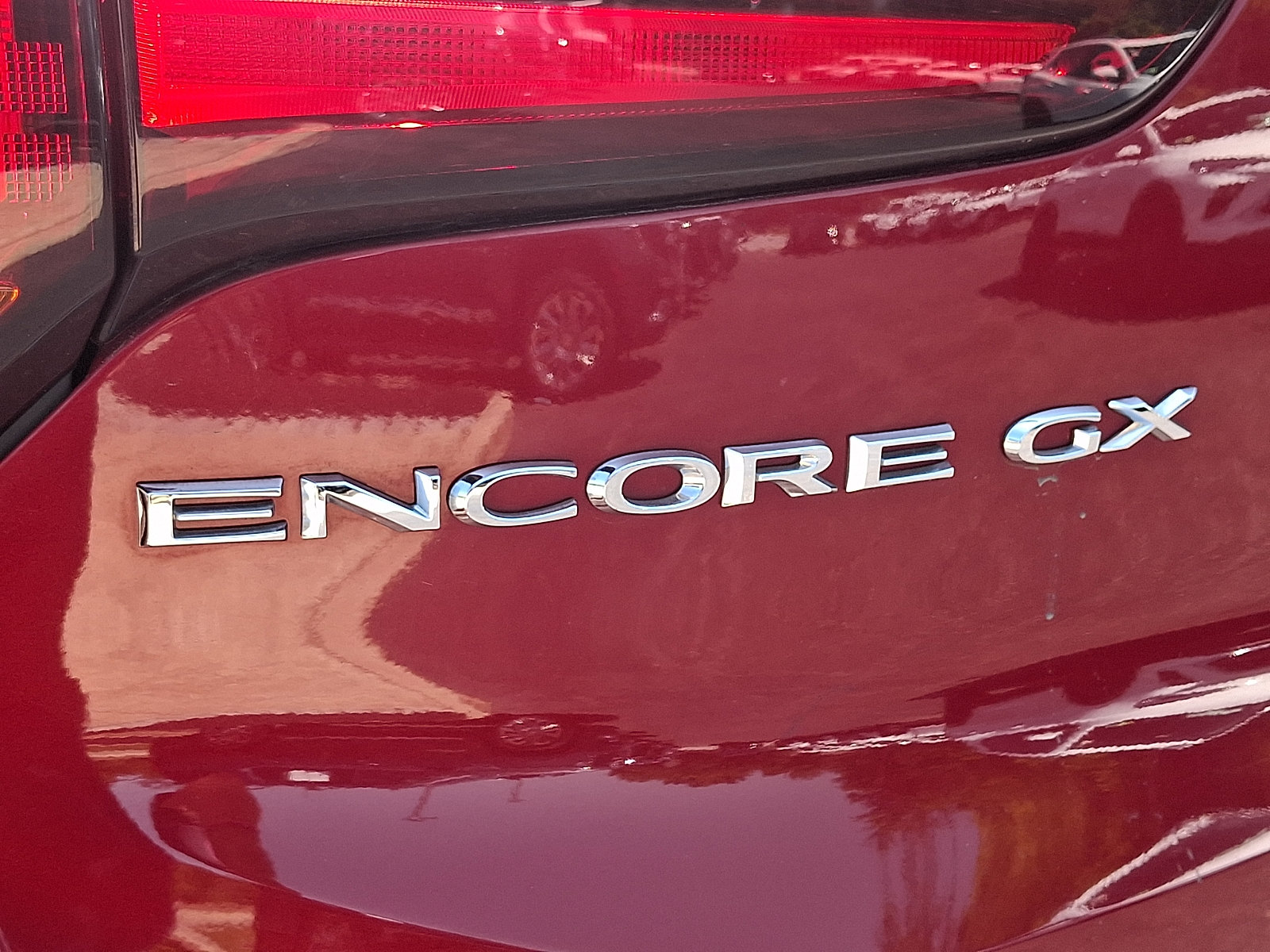 Used 2020 Buick Encore GX Preferred w/ Cold Weather Comfort Package FWD image 30