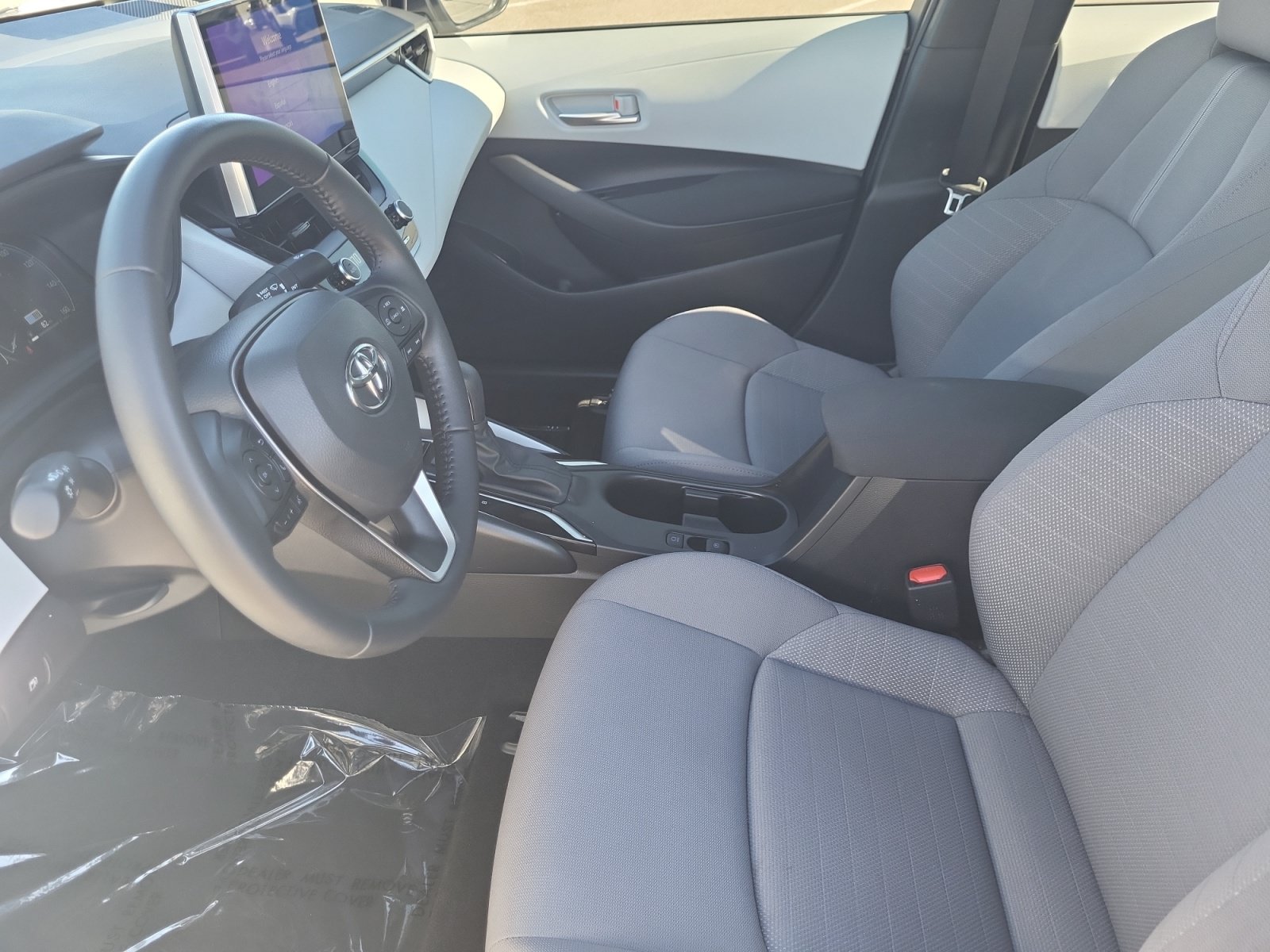 Used 2026 Toyota Corolla SE w/ SE Premium Package FWD image 14