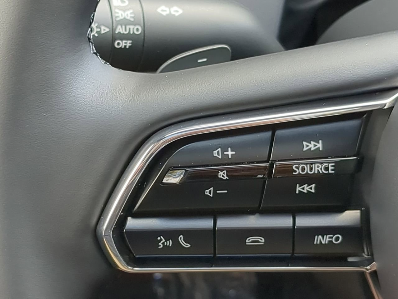Certified 2025 MAZDA CX-90 Plug-In Hybrid w/ Premium Plus AWD/4WD image 20