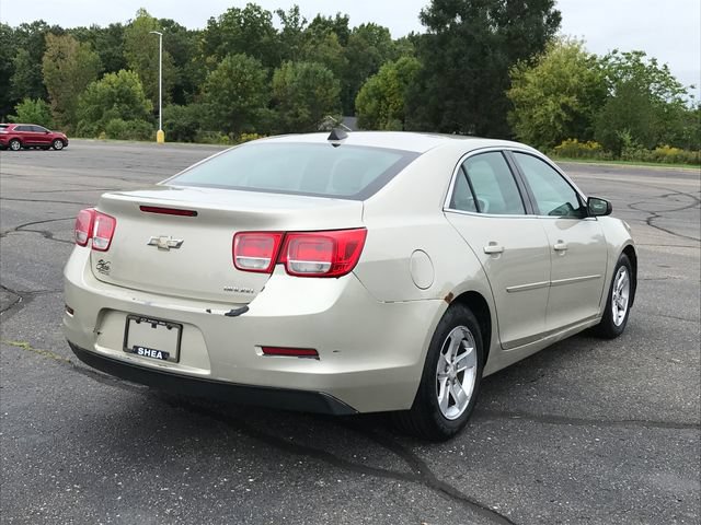 Used 2013 Chevrolet Malibu LS FWD image 2