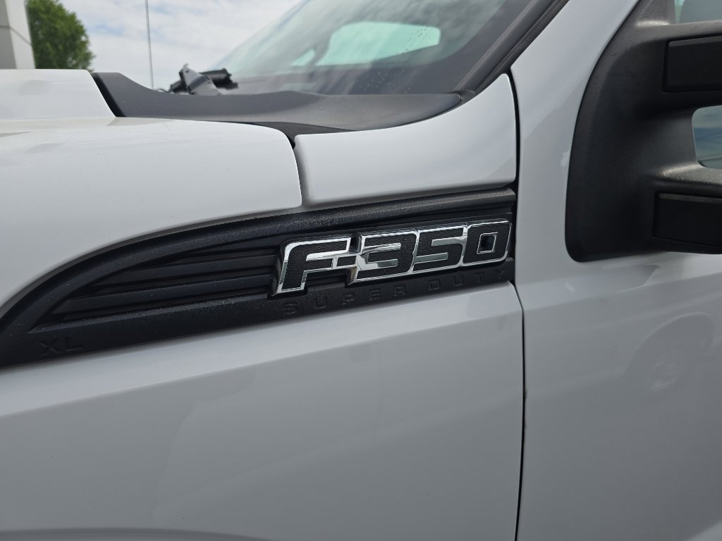 Used 2015 Ford F350 XL AWD/4WD image 13