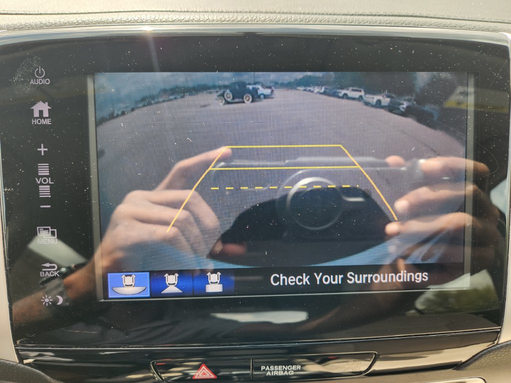 Used 2018 Honda Pilot EX image 13