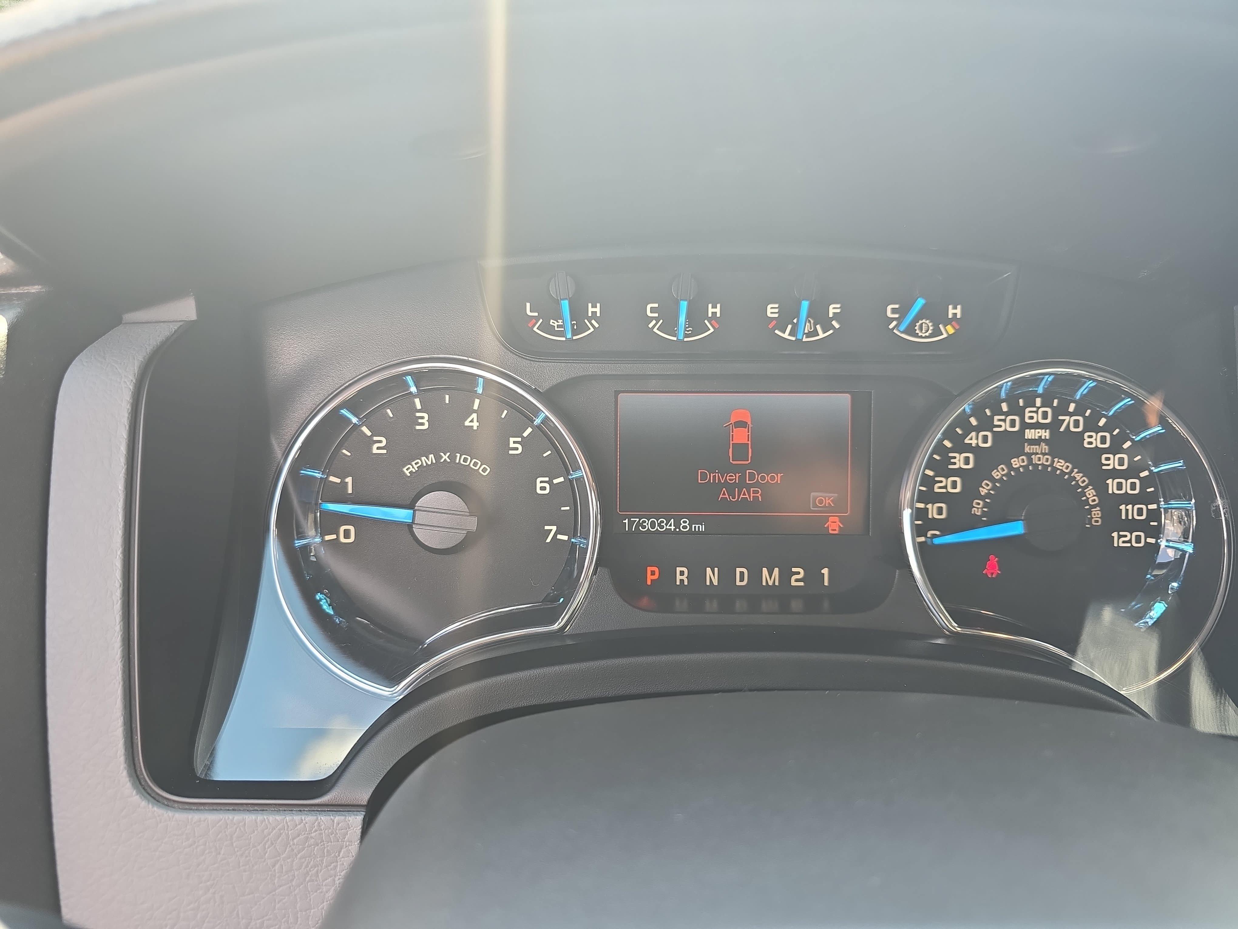 Used 2013 Ford F150 XLT w/ Luxury Equipment Group RWD image 21