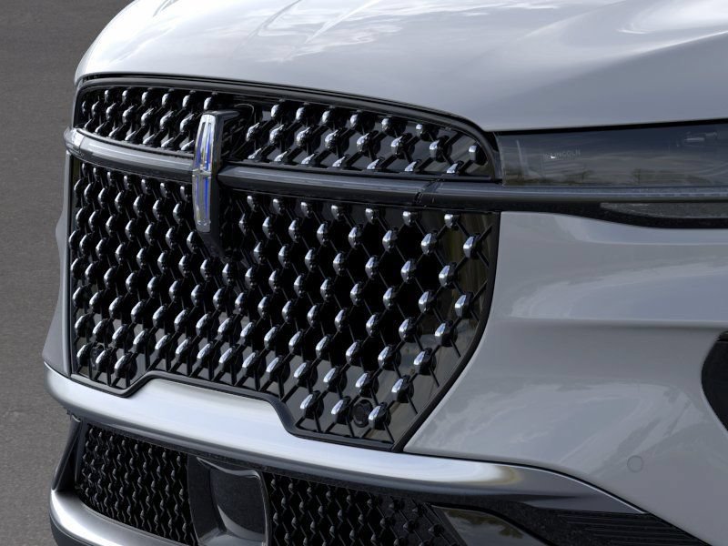 New 2026 Lincoln Nautilus Premier AWD/4WD image 17