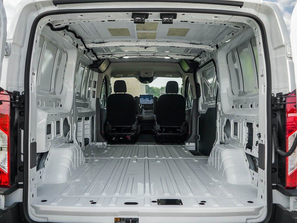 New 2026 Ford Transit 250 Low Roof RWD image 7