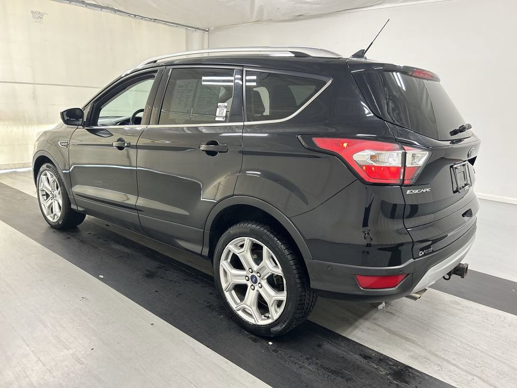 Used 2018 Ford Escape Titanium w/ Ford Safe & Smart Package AWD/4WD image 7