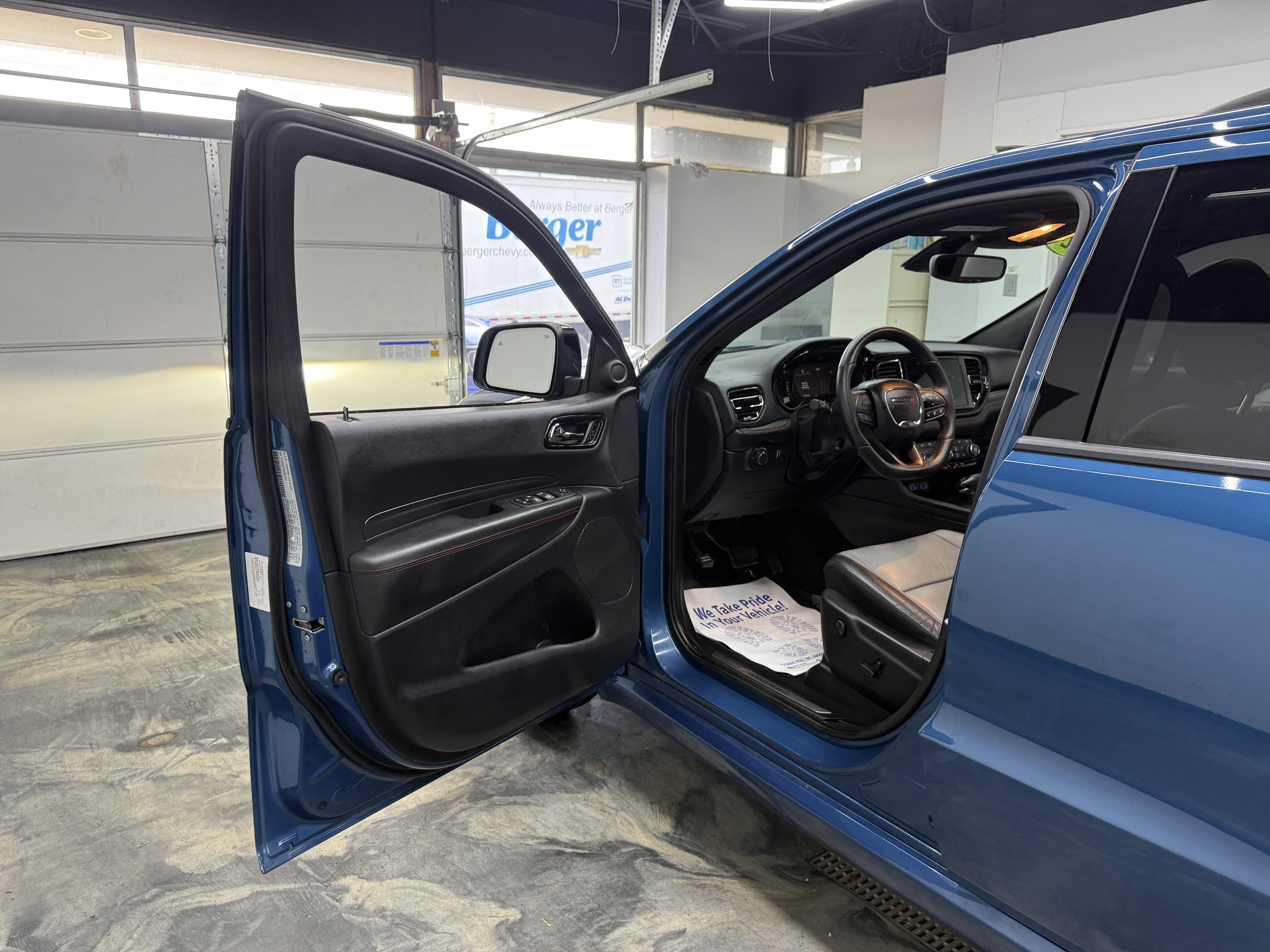 Used 2024 Dodge Durango R/T w/ Blacktop Package AWD/4WD image 12