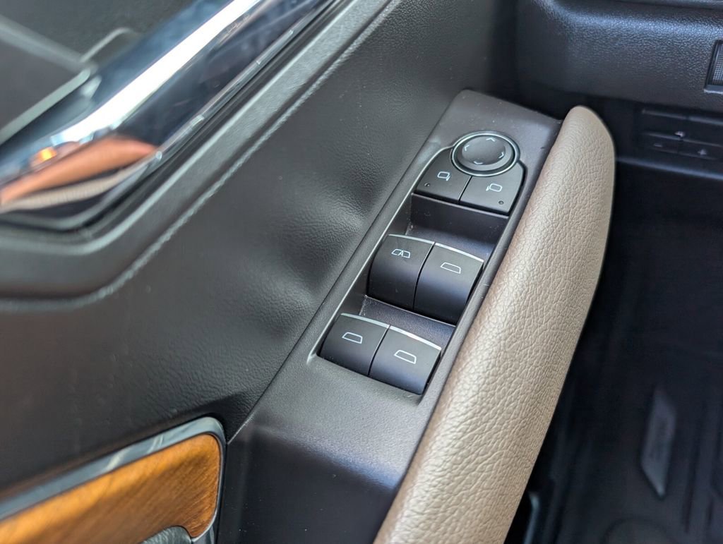 Used 2023 GMC Canyon Denali AWD/4WD image 39