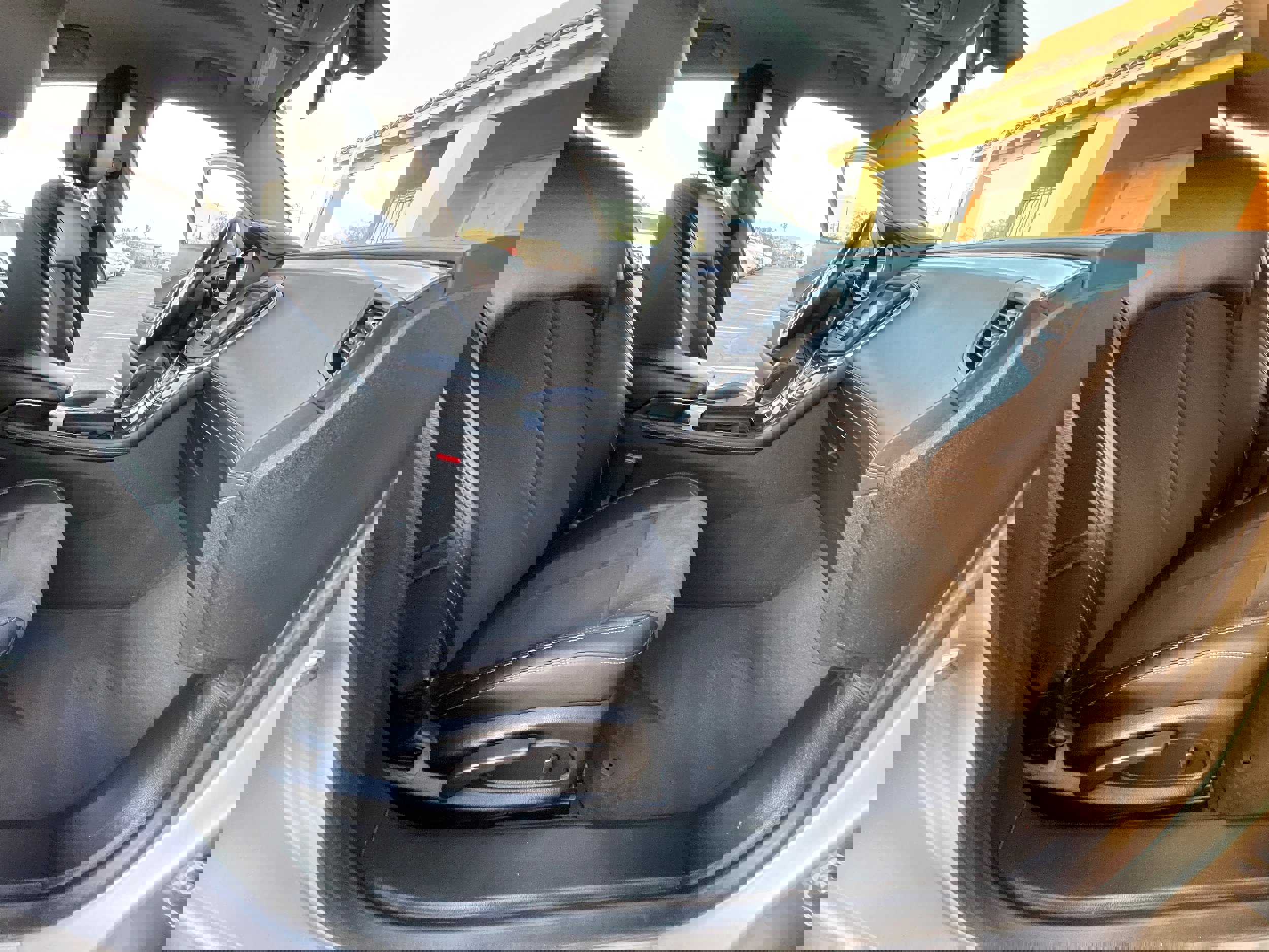 Used 2014 Buick LaCrosse image 18