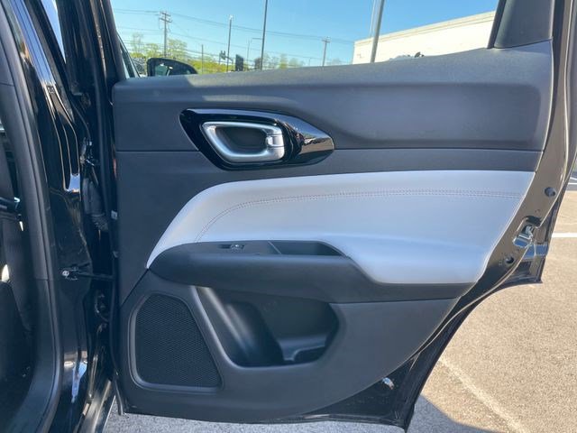 Used 2024 Jeep Compass Limited AWD/4WD image 19