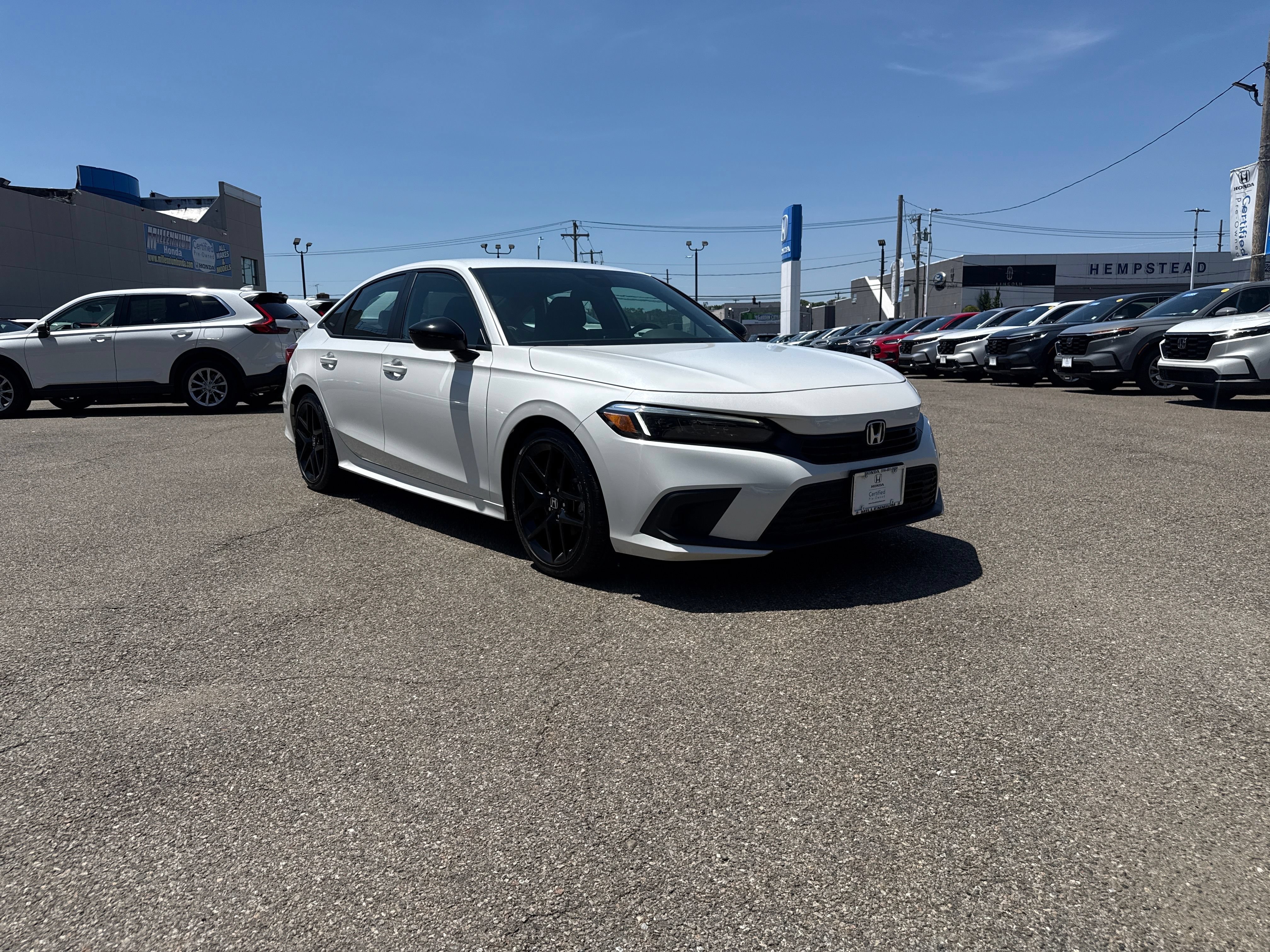 Used 2023 Honda Civic Sport image 7