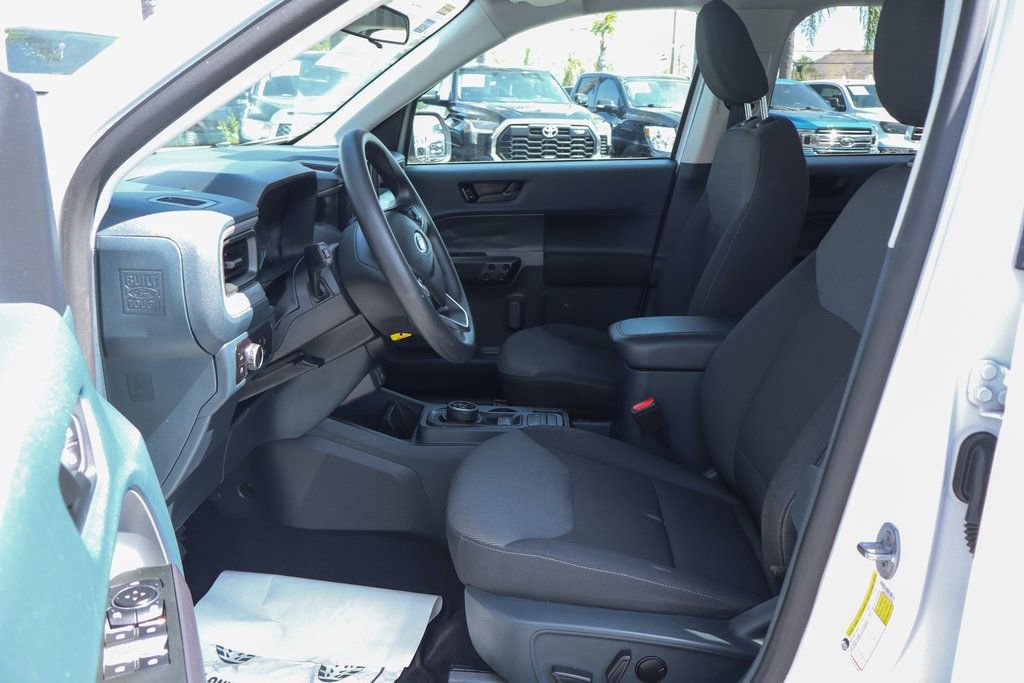 Used 2023 Ford Maverick XL image 16