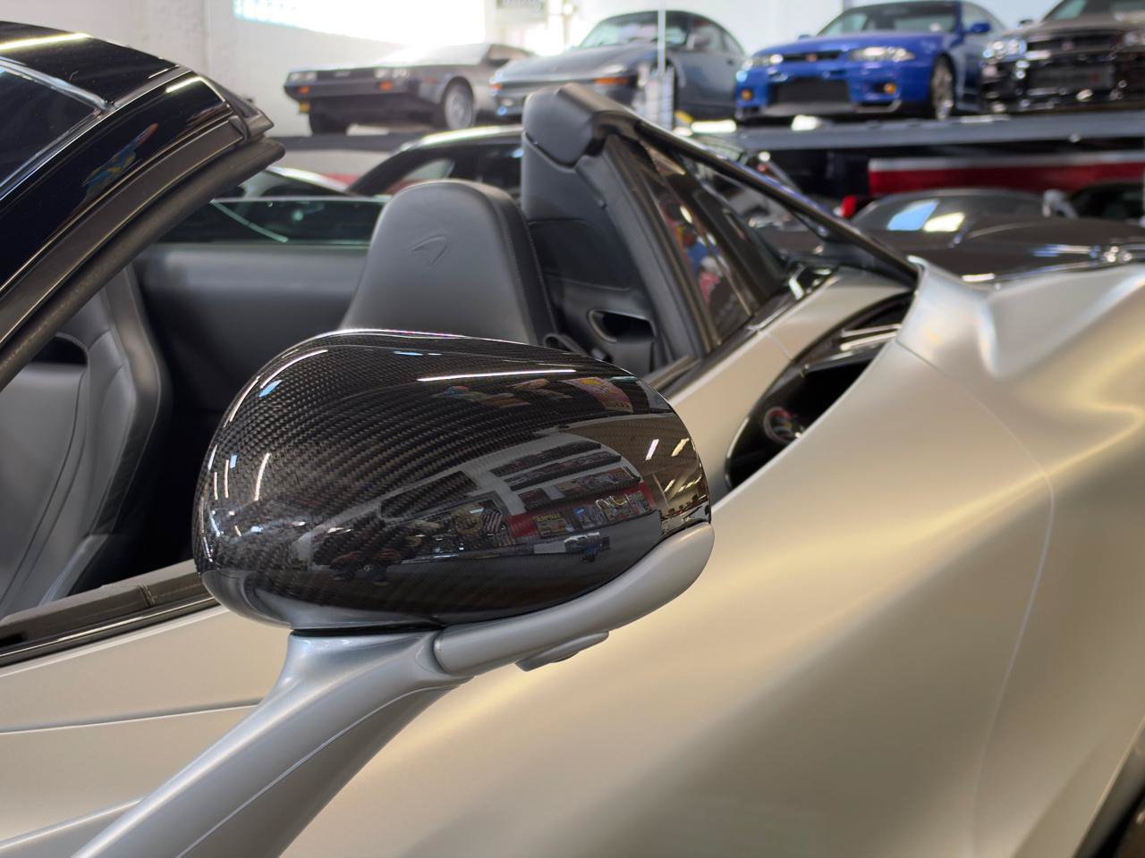 Used 2020 McLaren 720S Performance RWD image 22
