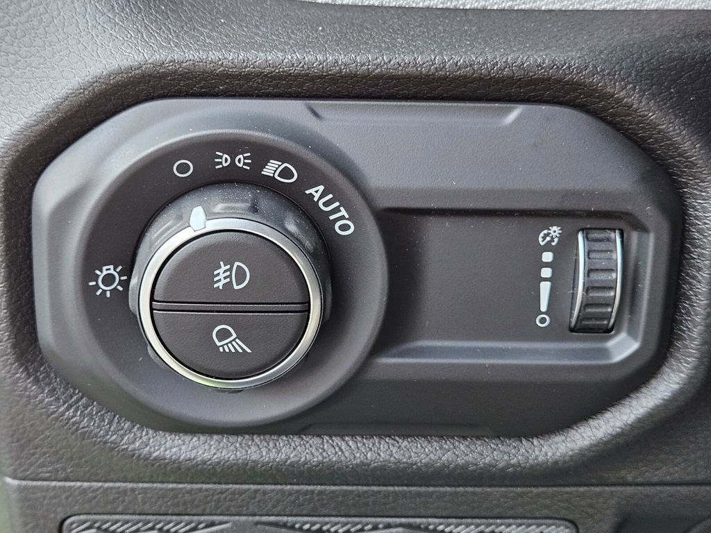 New 2025 Jeep Gladiator Sport AWD/4WD image 30