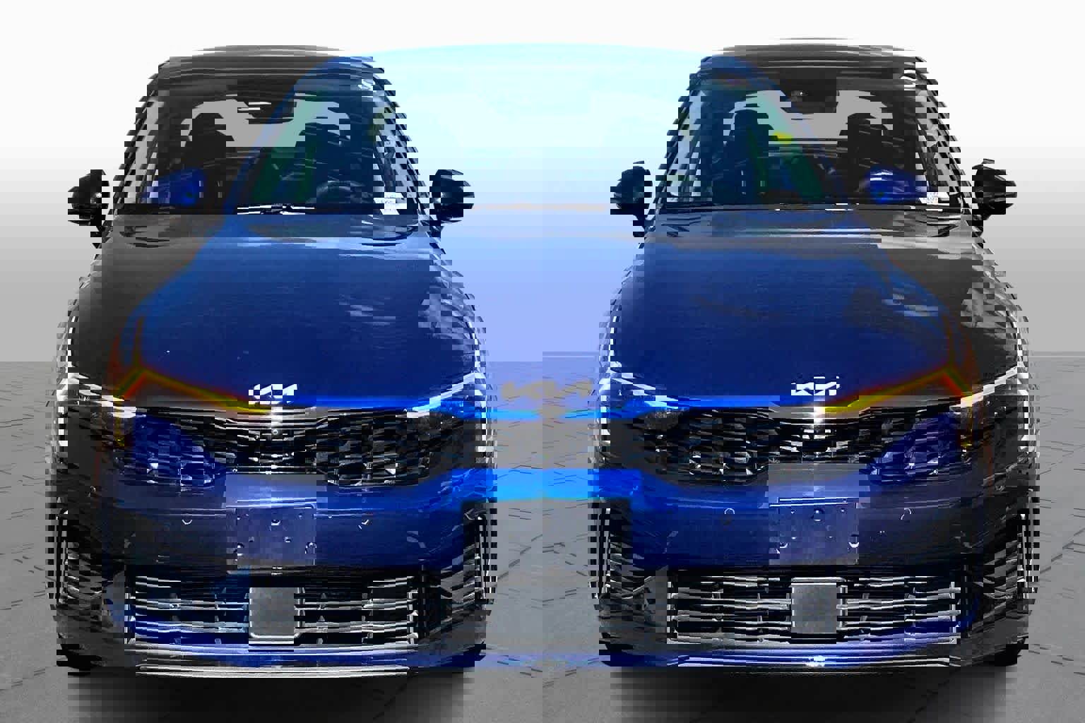 Used 2025 Kia K5 EX image 4