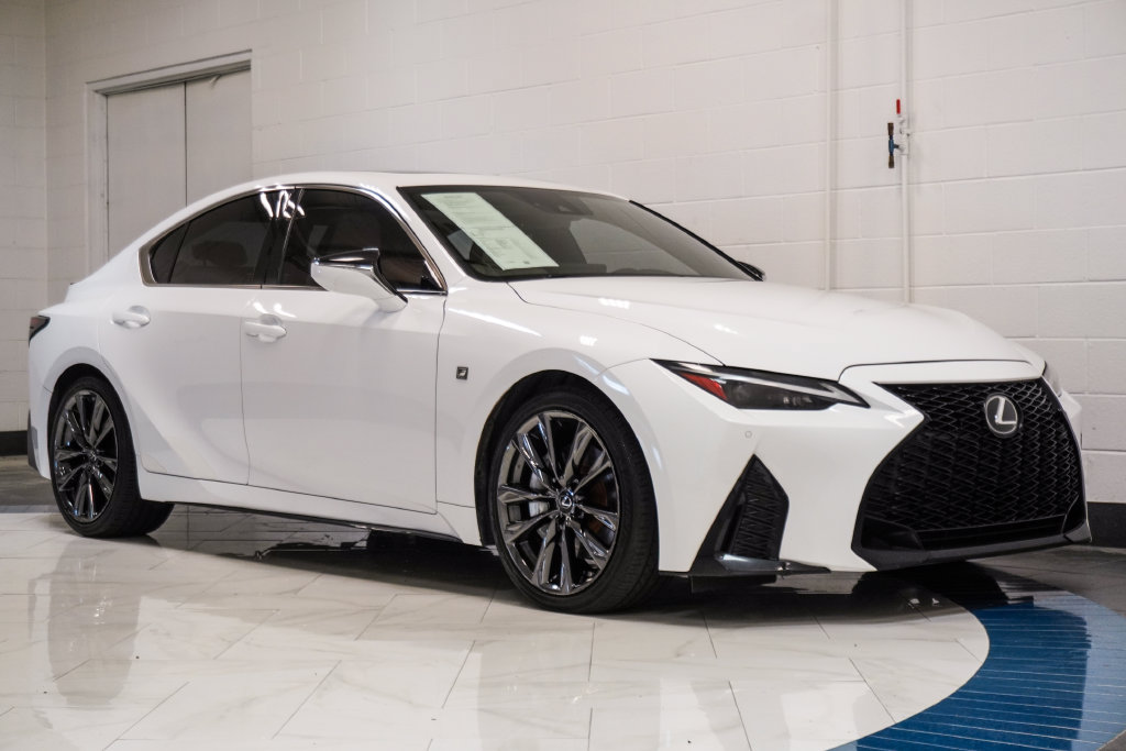 Used 2022 Lexus IS 350 F Sport RWD image 5