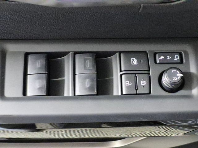 New 2026 Toyota Tundra Limited AWD/4WD image 16