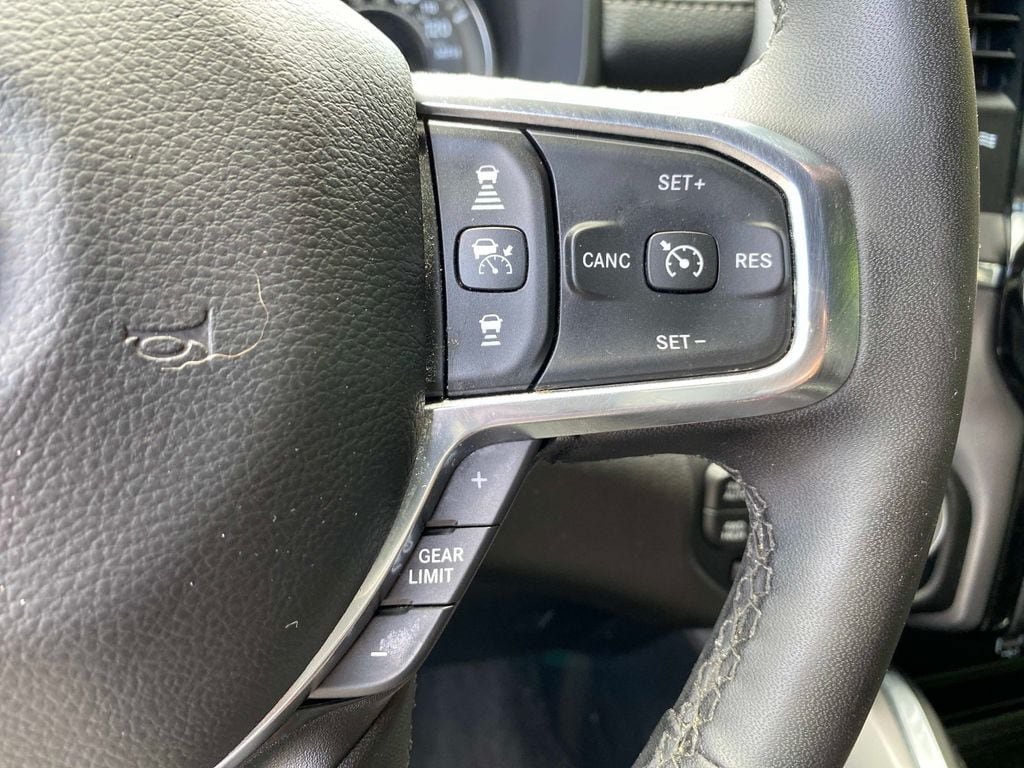 Used 2025 RAM 1500 Laramie w/ Sport Appearance Package AWD/4WD image 22