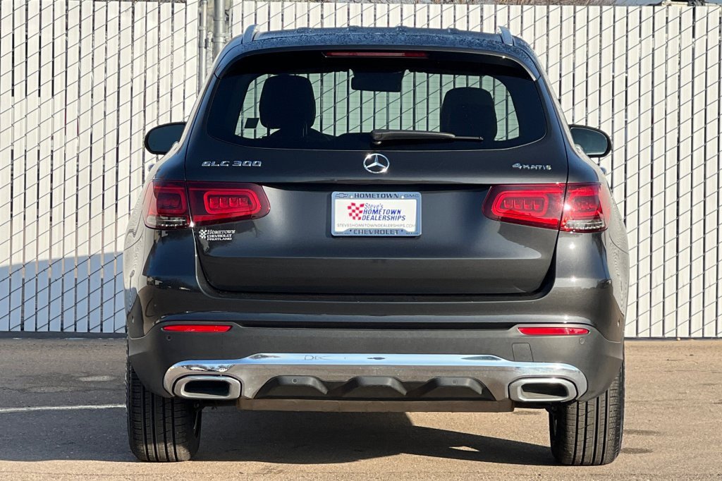 Used 2022 Mercedes-Benz GLC 300 4MATIC image 5