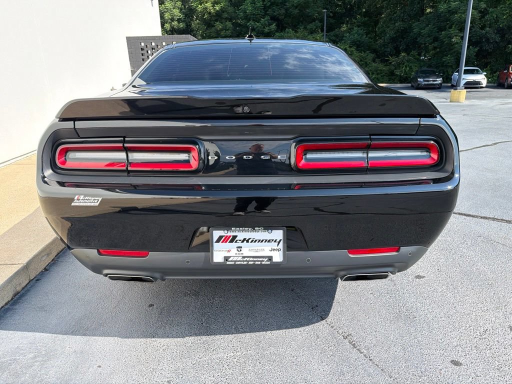Certified 2018 Dodge Challenger R/T Plus RWD image 5