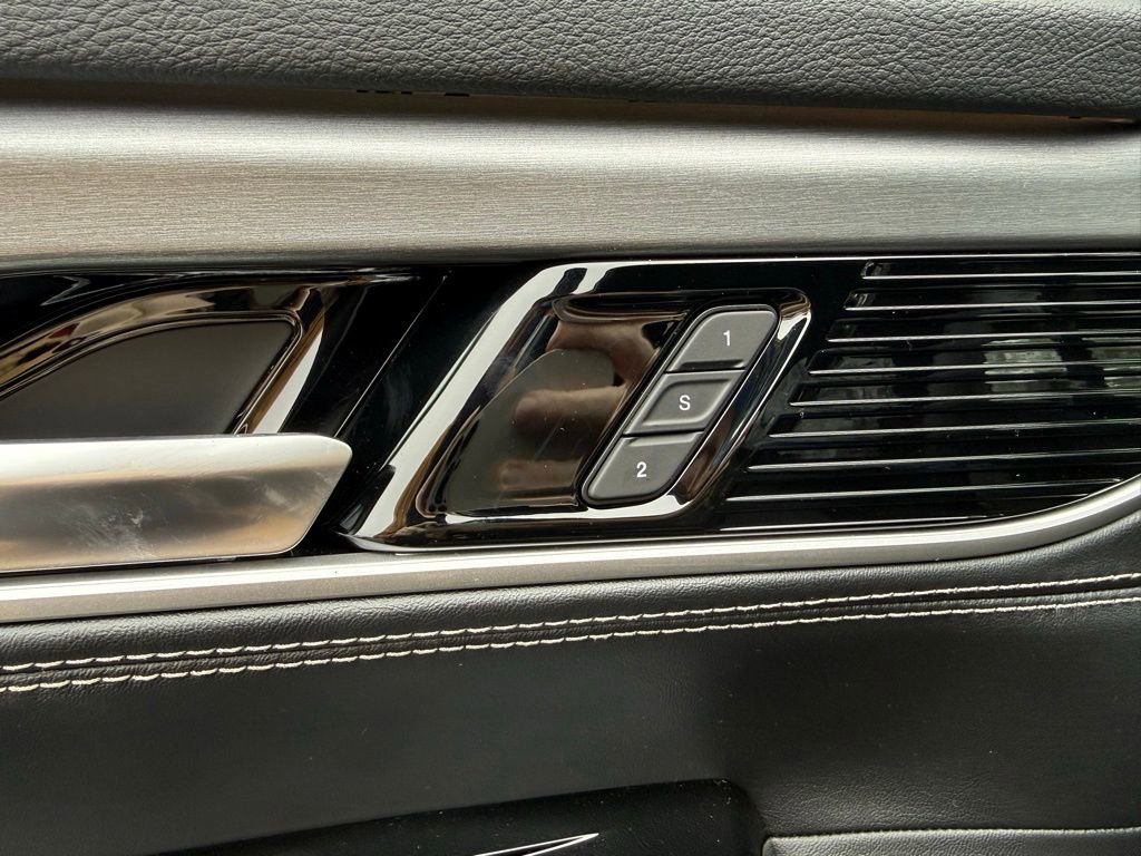 New 2026 Jeep Grand Wagoneer L 4WD image 12