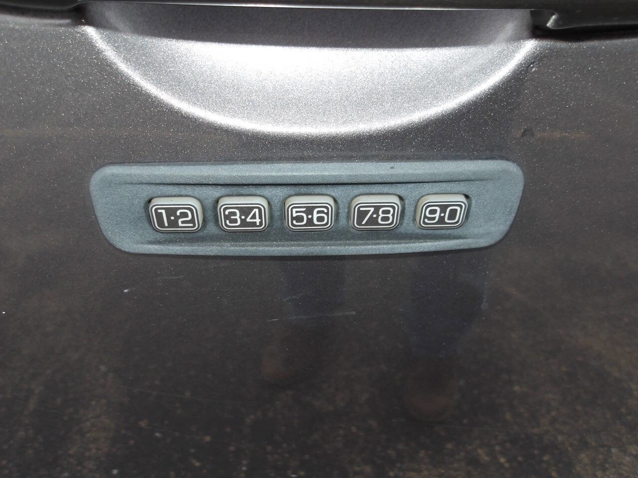 Used 2011 Ford Escape Limited image 17